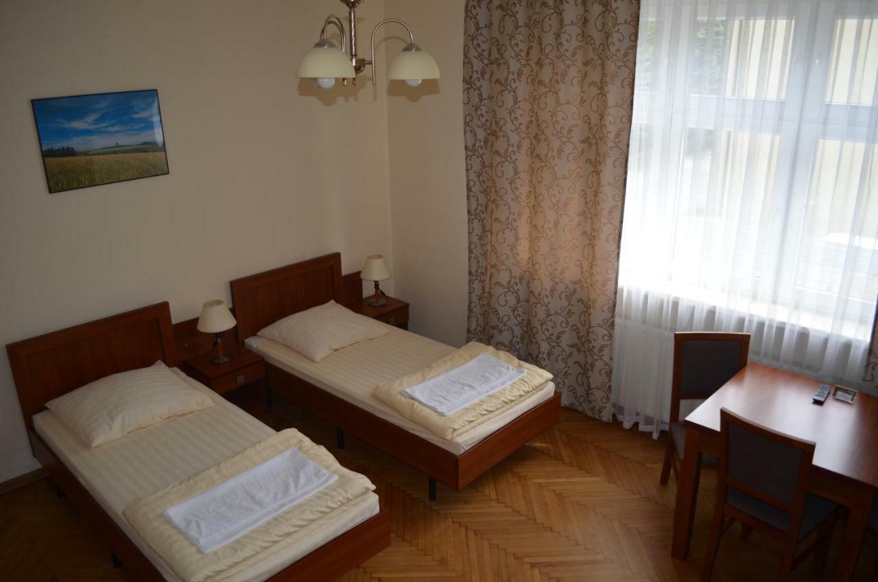 Hostel Gwarek Katowice Eksteriør billede